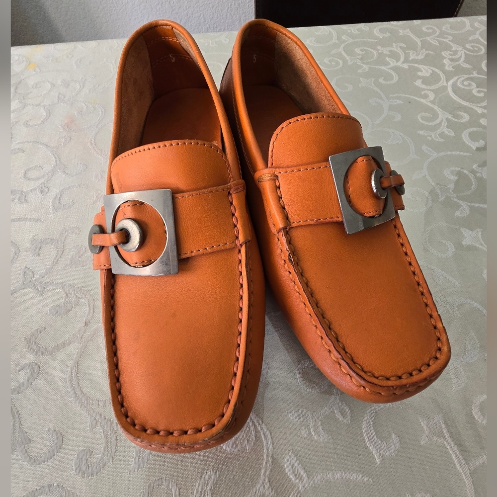Tod's Womens Loafers